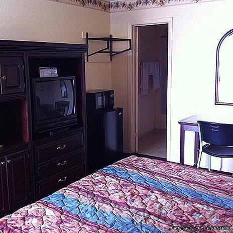 Scottish Inns Карроллтон Номер фото