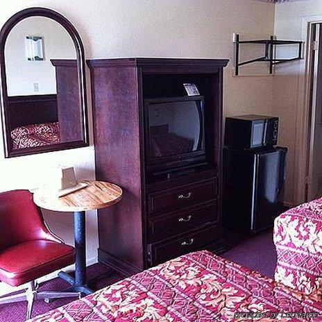 Scottish Inns Карроллтон Номер фото